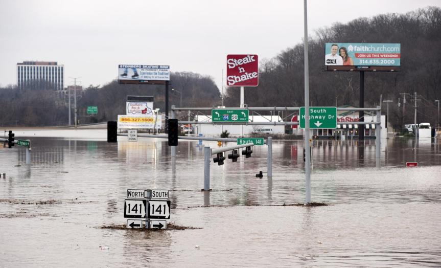Intersection of Interstate 44 and Route 141 in St. Louis County, Mo., on Dec. 30, 2015. Water levels more than 4 feet higher than previous record floods closed a 20-mile stretch of the highway. CREDIT Copyright Sid Hastings.